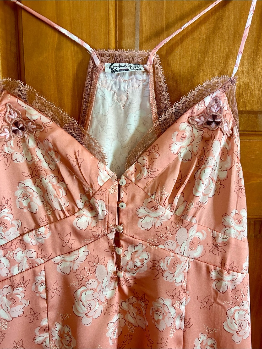 Floral Lace-Trim Satin Chemise in Blush Pink - Picture 5 of 7